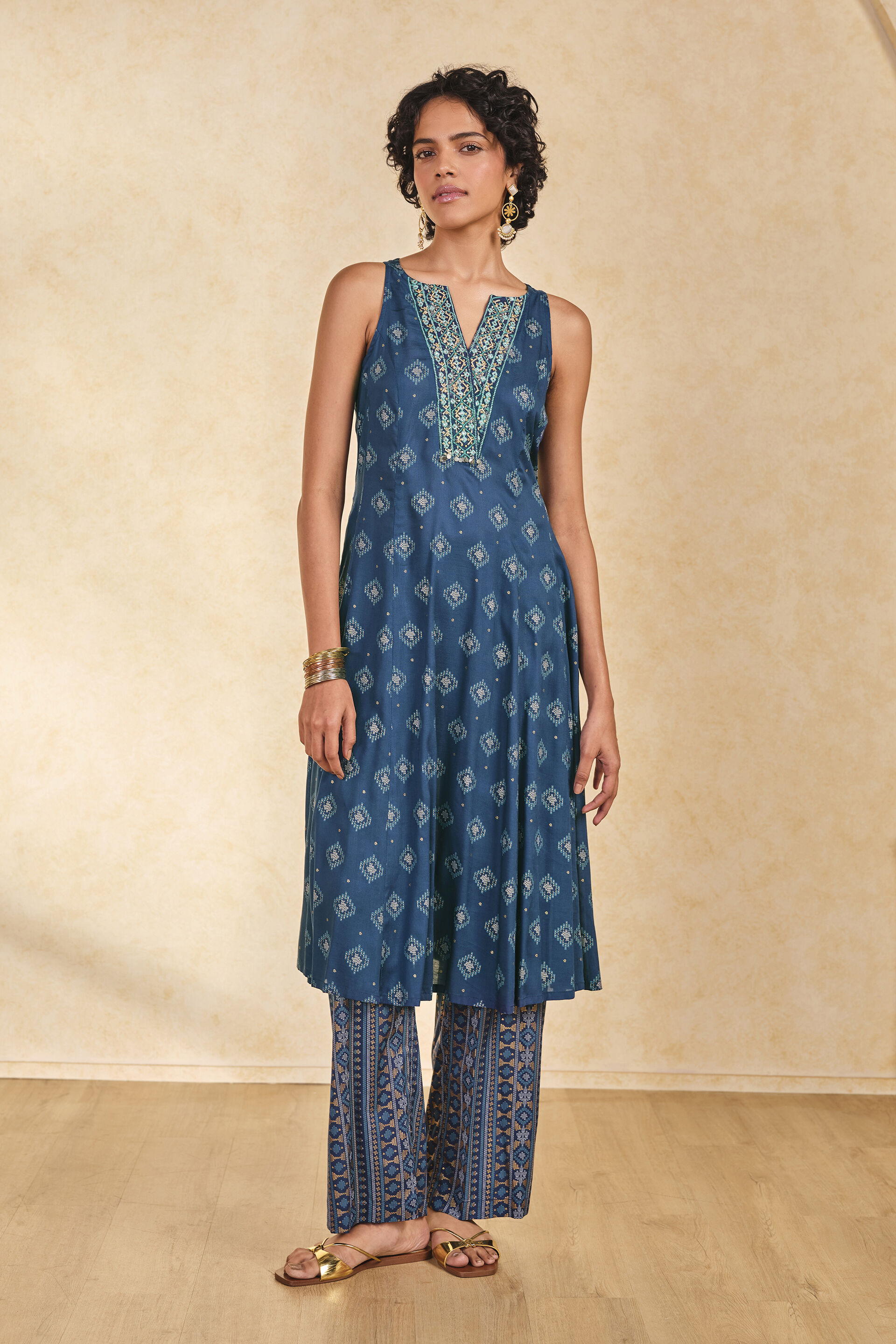 The Baarish Set, Blue, image 3